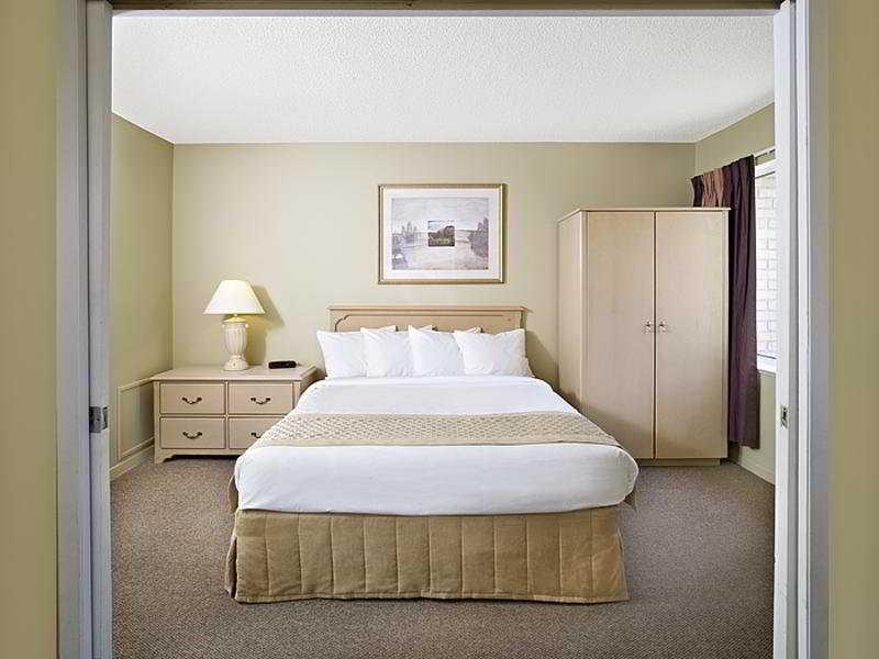 Towneplace Suites By Marriott Mississauga-Airport Corporate Centre Eksteriør billede